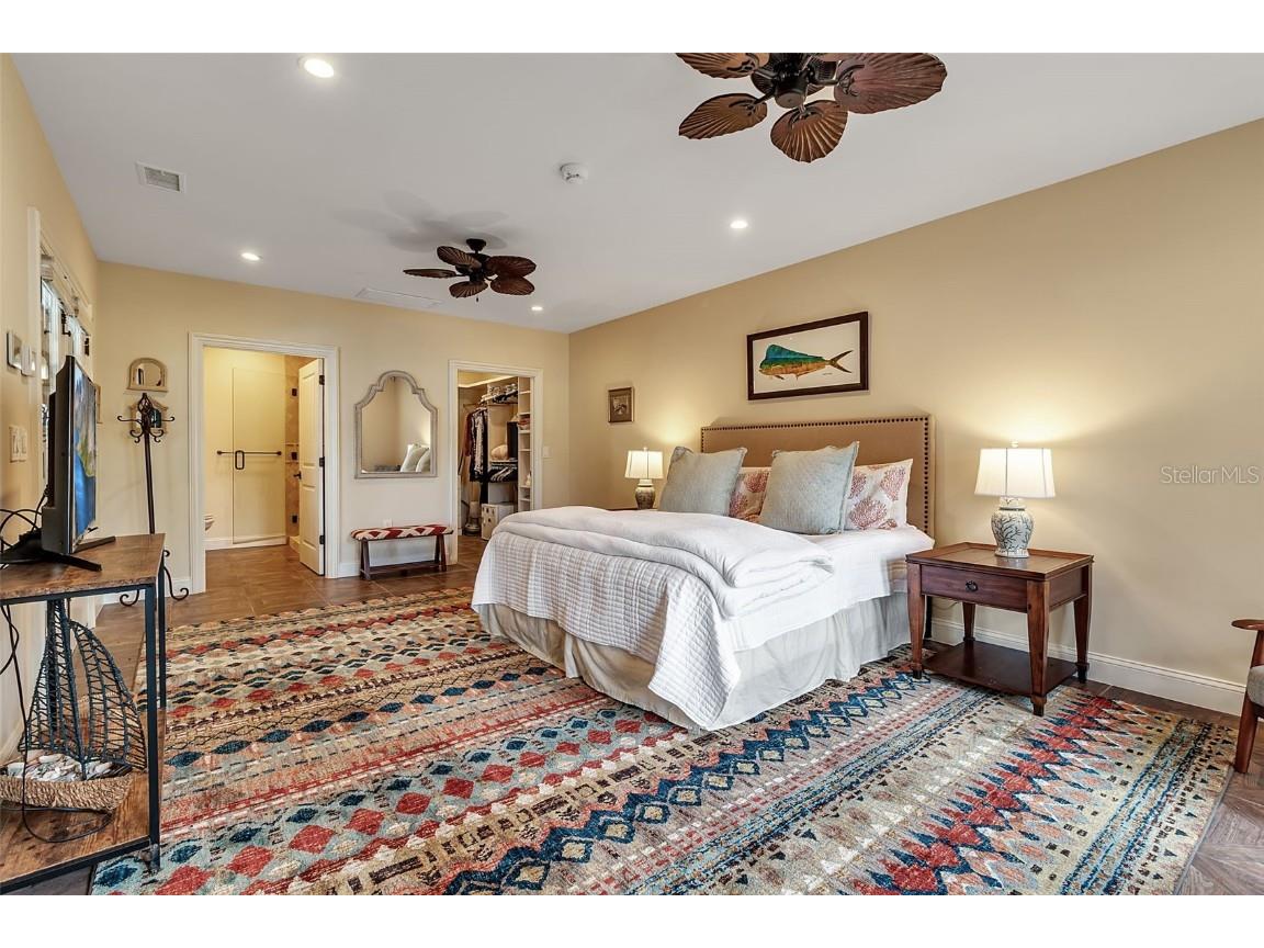 749 Freeling Drive Sarasota FL 34242 A4666354 image38