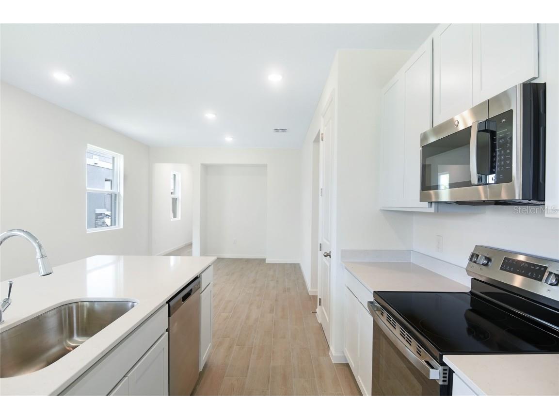 749 Lake Dell Avenue Dundee FL 33838 S5126727 image6