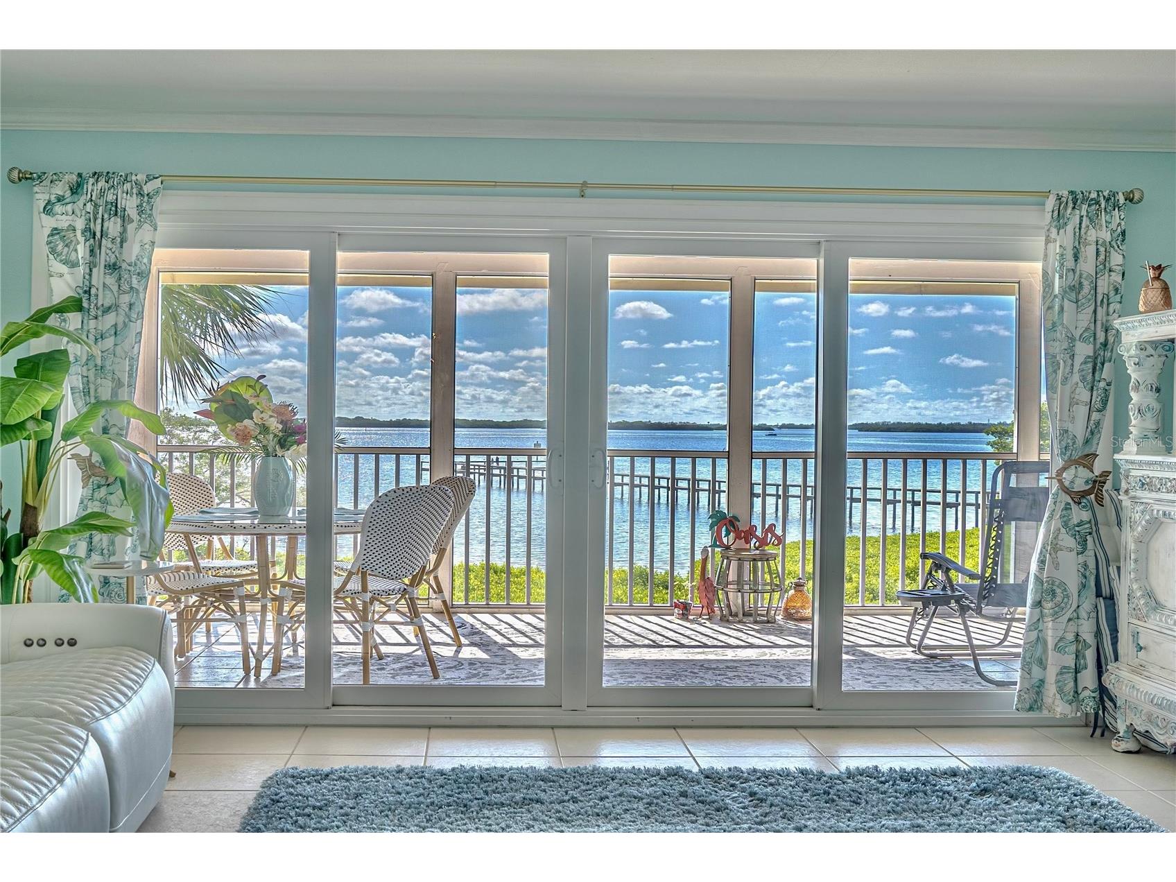 749 Manatee Avenue #749 Holmes Beach FL 34217 A4690595 image1