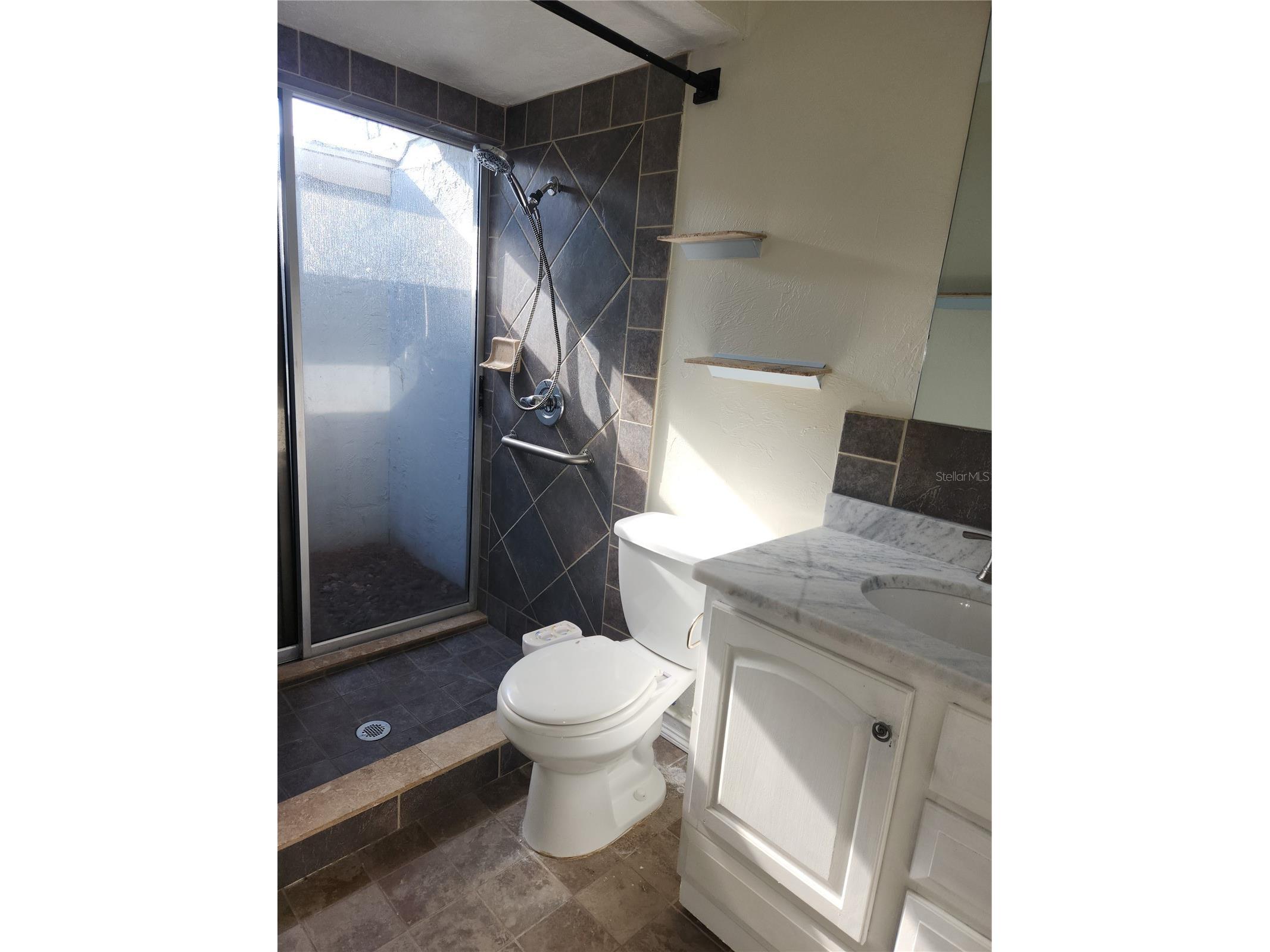 749 N Jefferson Avenue #749 Sarasota FL 34237 A4693373 image18