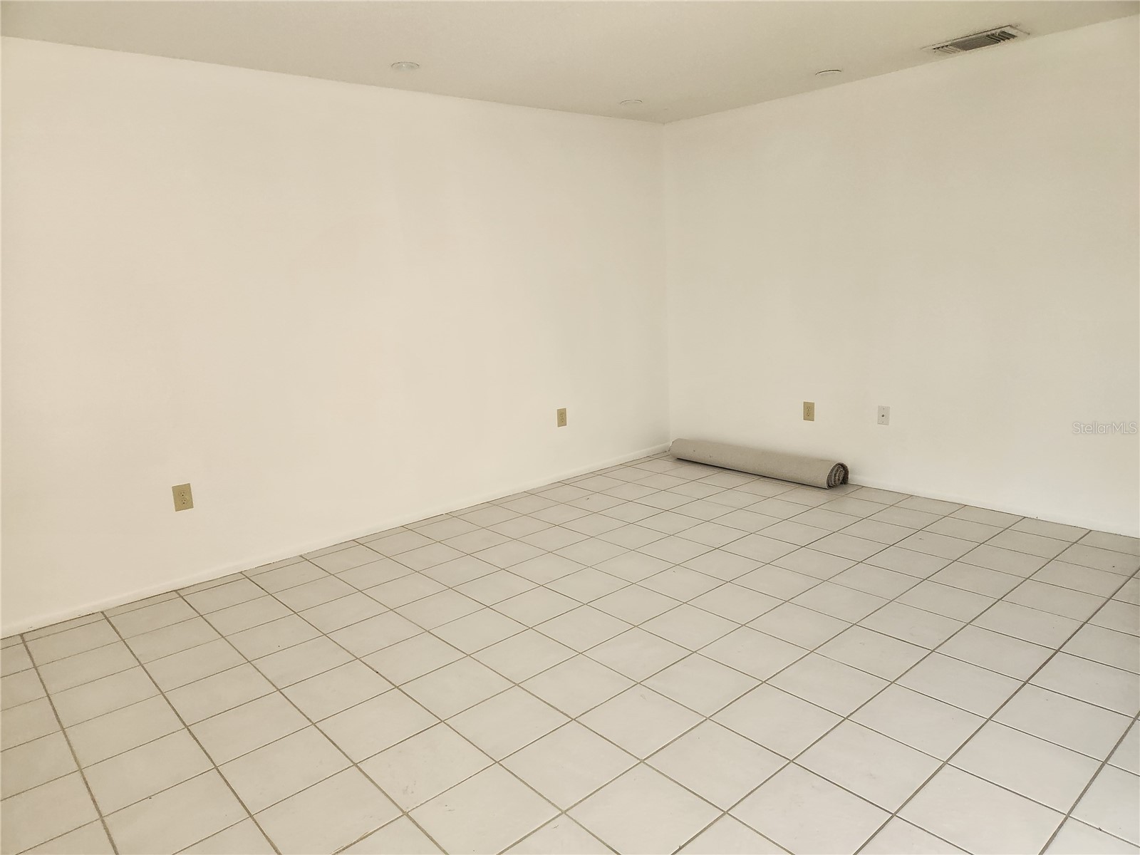 749 N Jefferson Avenue #749 Sarasota FL 34237 A4693373 image4