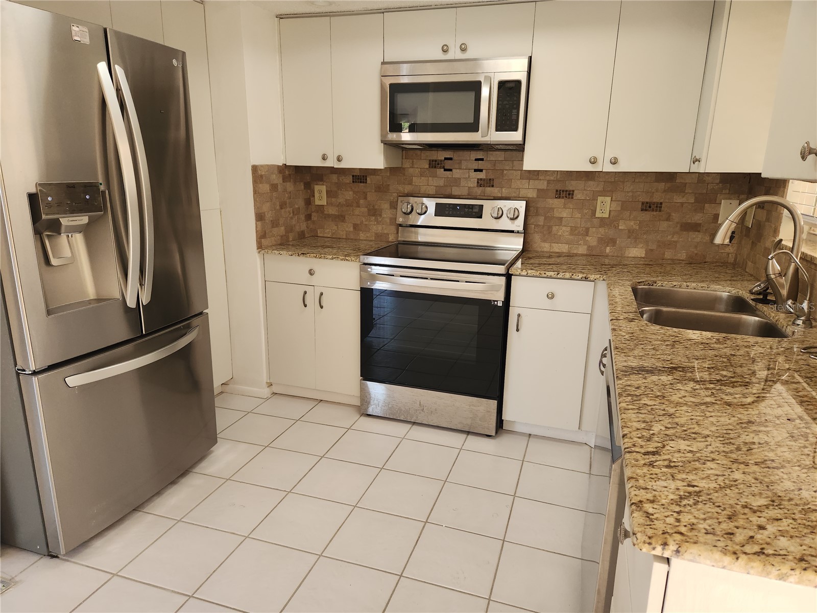 749 N Jefferson Avenue #749 Sarasota FL 34237 A4693373 image5