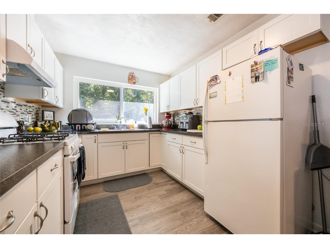 749 NW 34th Street Gainesville FL 32607 GC534001 image17