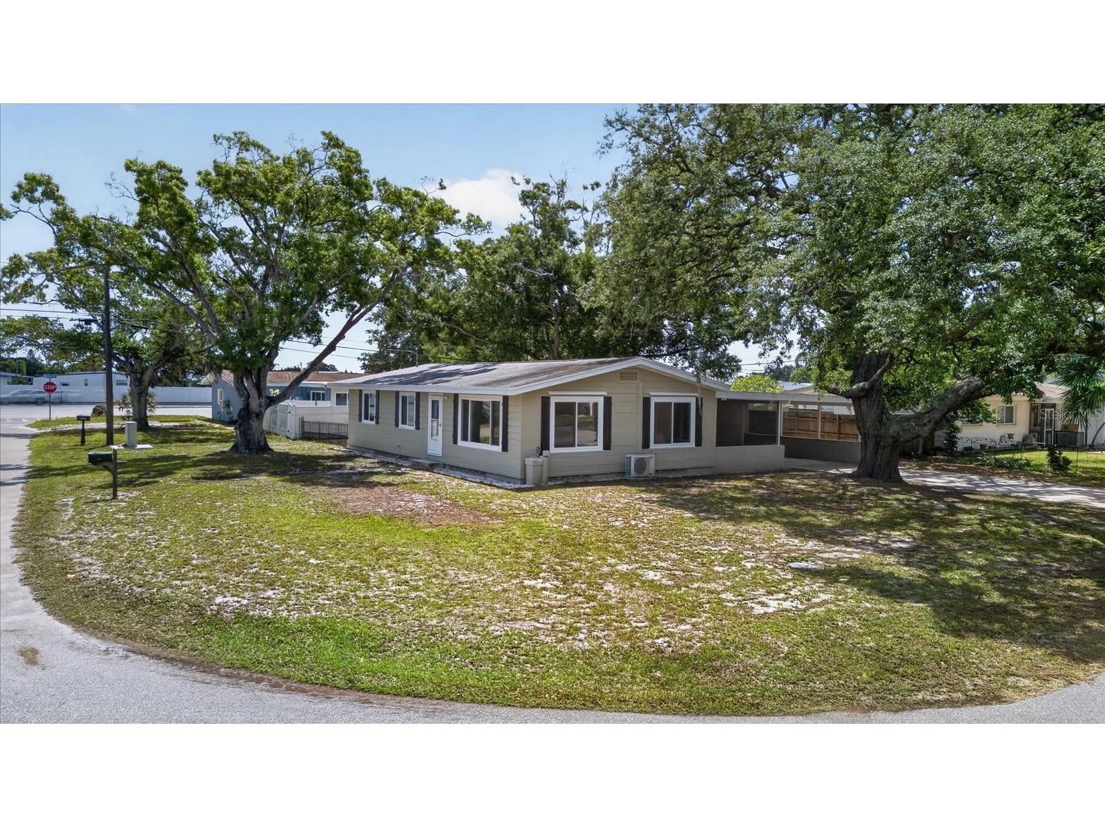 749 Palm Avenue Largo FL 33770 TB8510620 image2