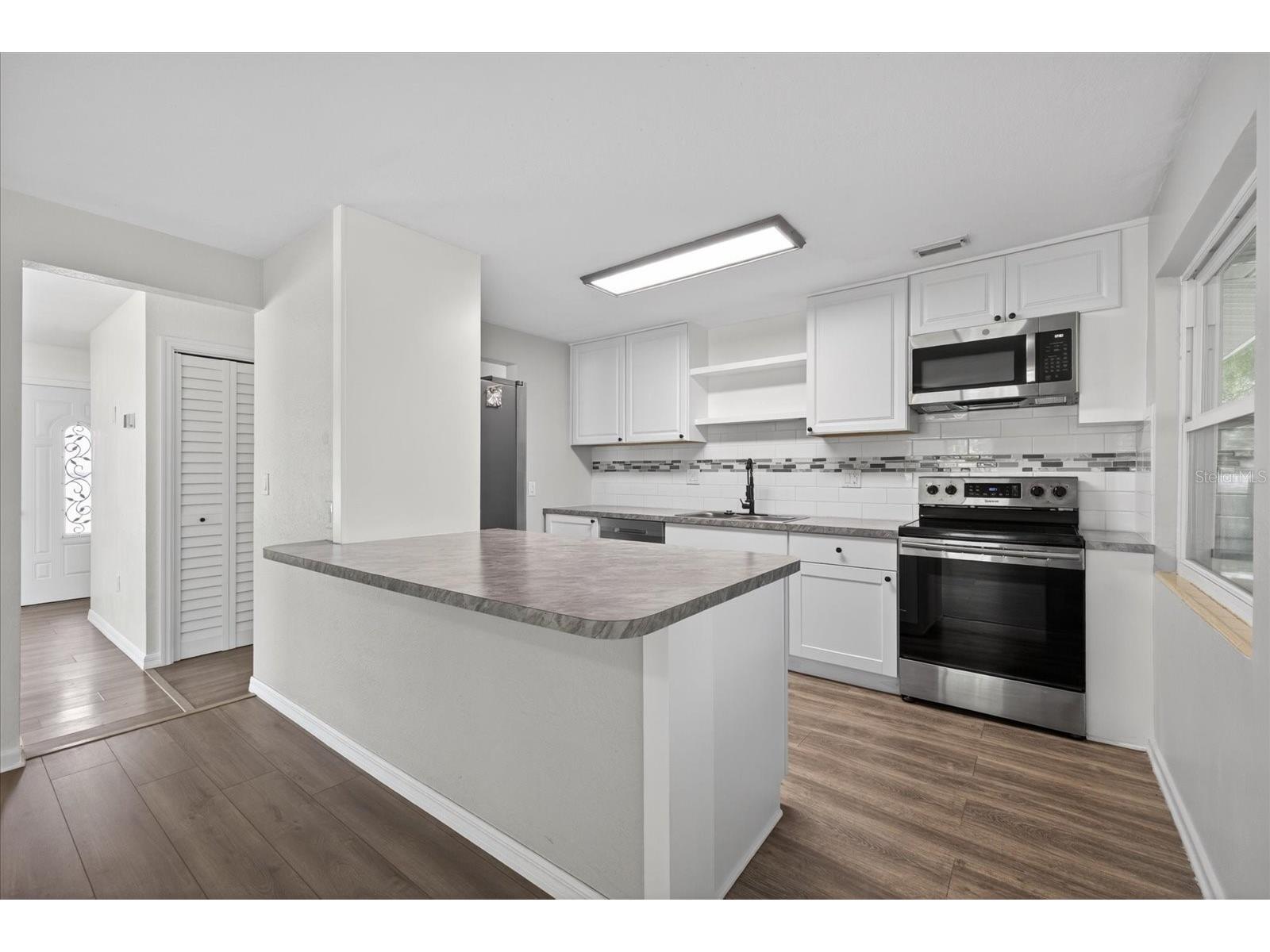 749 Palm Avenue Largo FL 33770 TB8510620 image9