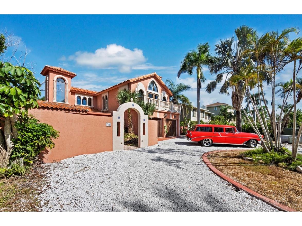 749 Penfield Street Longboat Key FL 34228 - SARASOTA BAY A4663334 image1