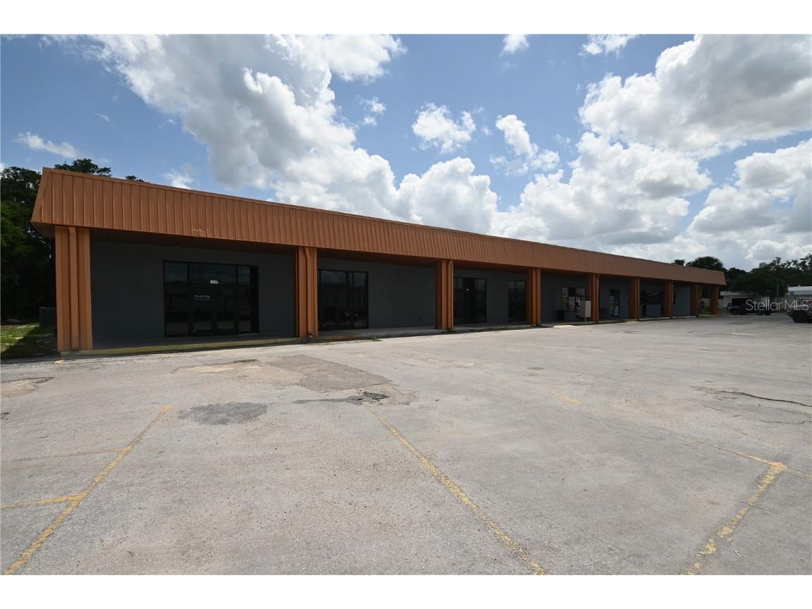 749 S Central Avenue Umatilla FL 32784 O6298742 image1