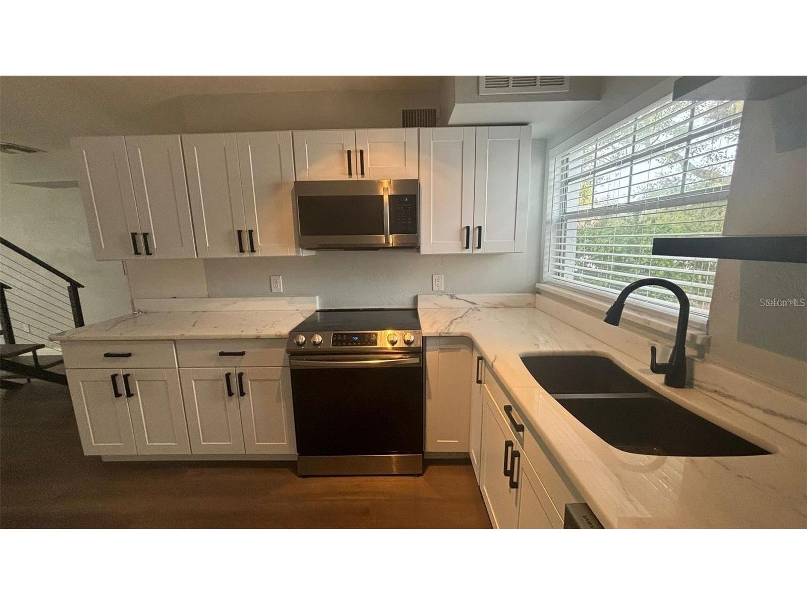 749 S Ridgewood Avenue Daytona Beach FL 32114 O6388802 image10