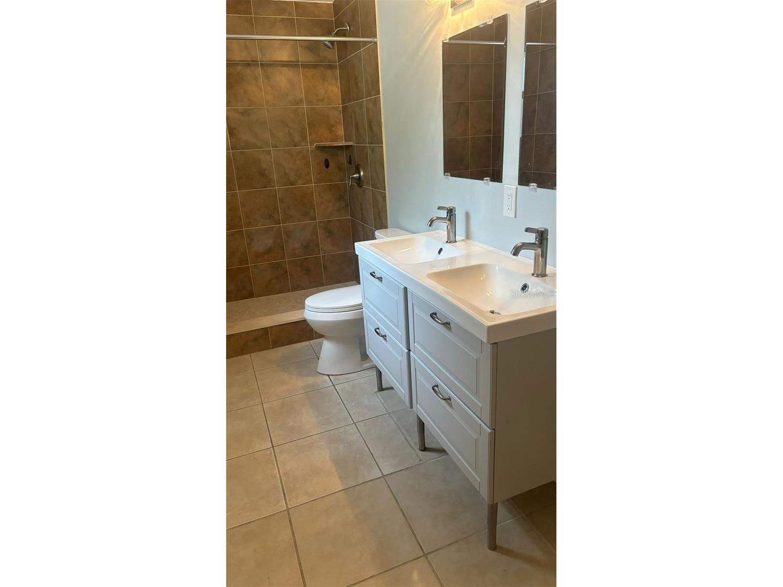 749 S Ridgewood Avenue Daytona Beach FL 32114 O6388802 image9