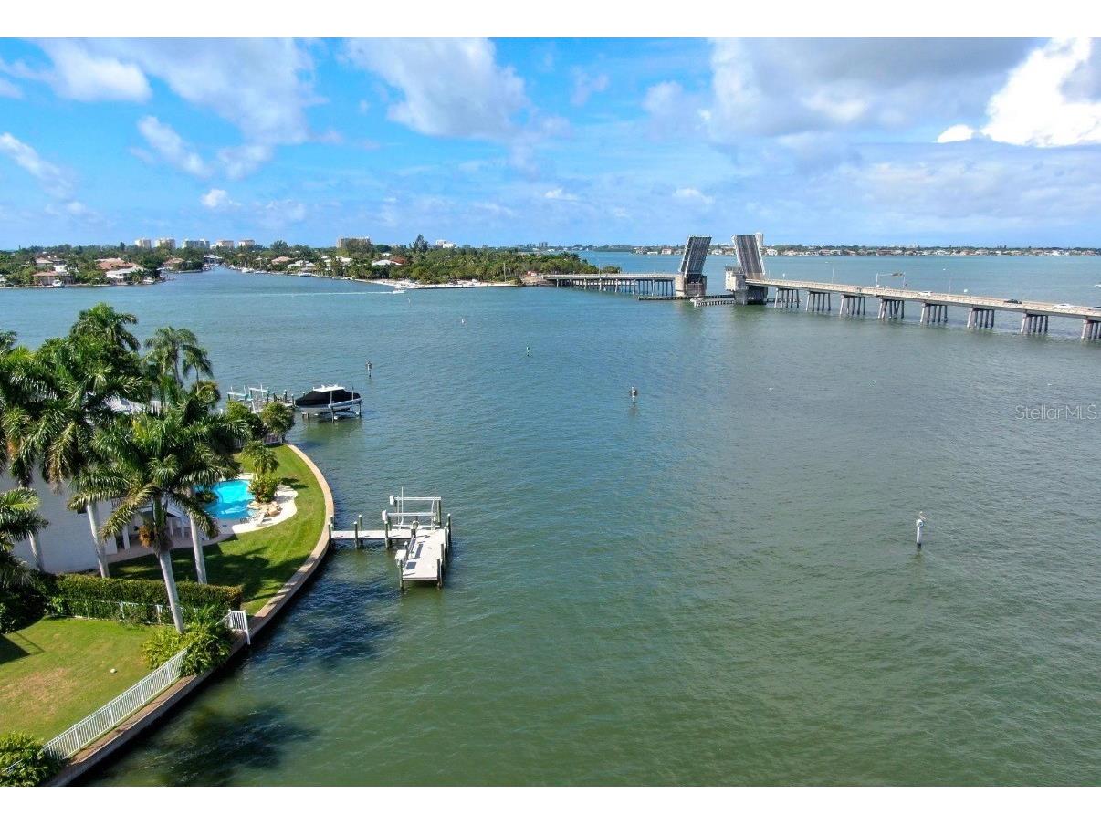 749 Siesta Drive Sarasota FL 34242 O6399340 image5