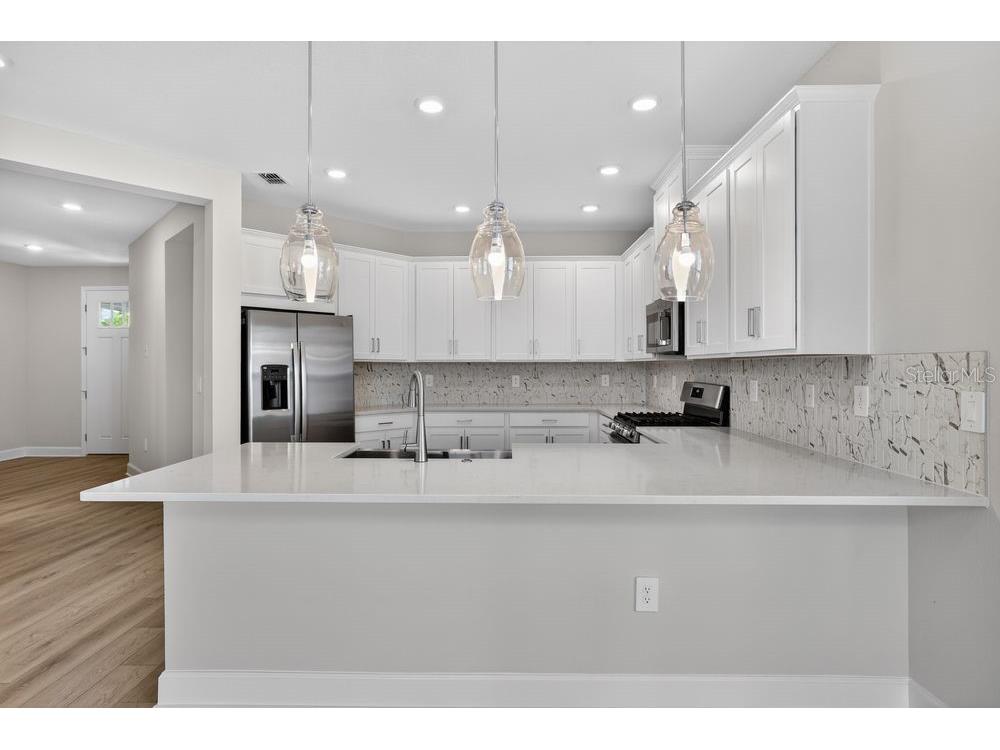 749 Steel Drive Apollo Beach FL 33572 TB8467117 image2