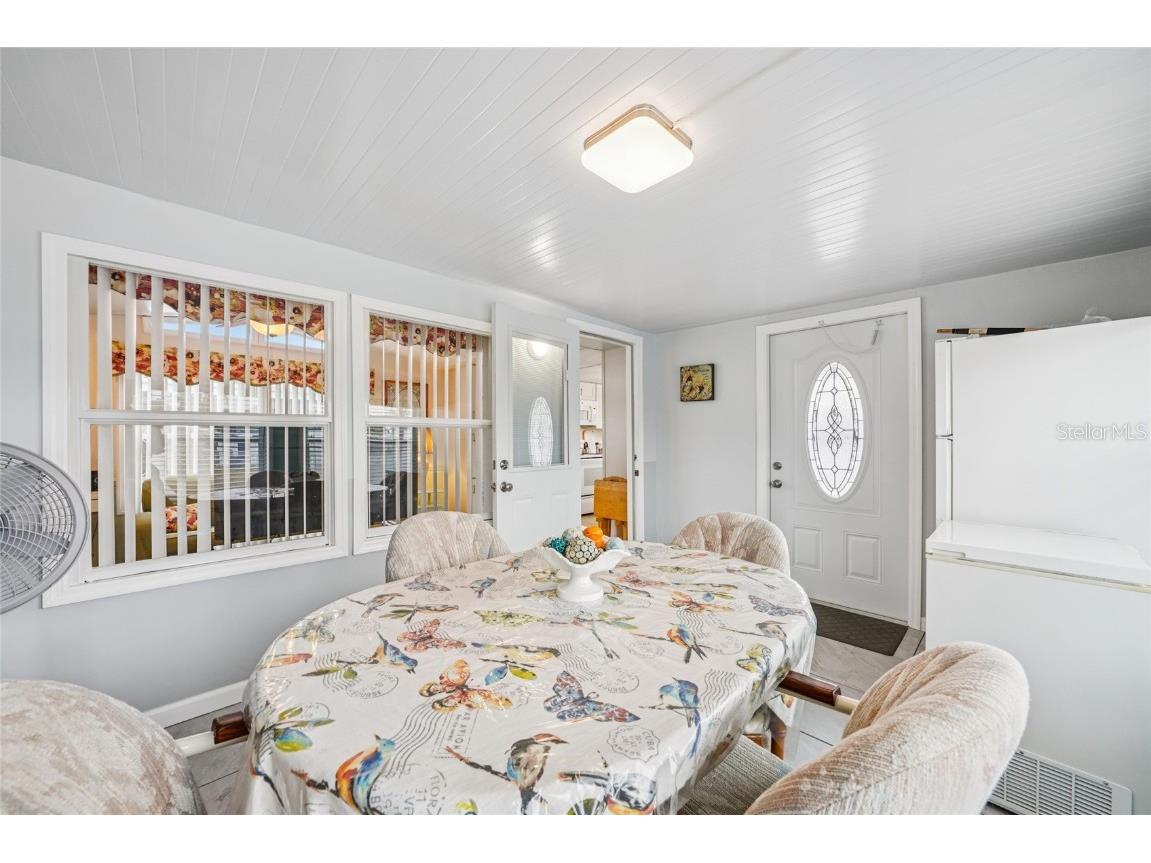 7490 46th Avenue N #225 Saint Petersburg FL 33709 S5138009 image16