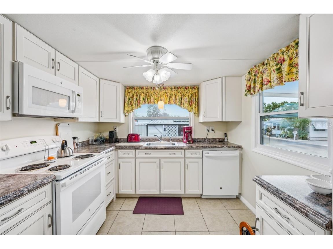 7490 46th Avenue N #225 Saint Petersburg FL 33709 S5138009 image21