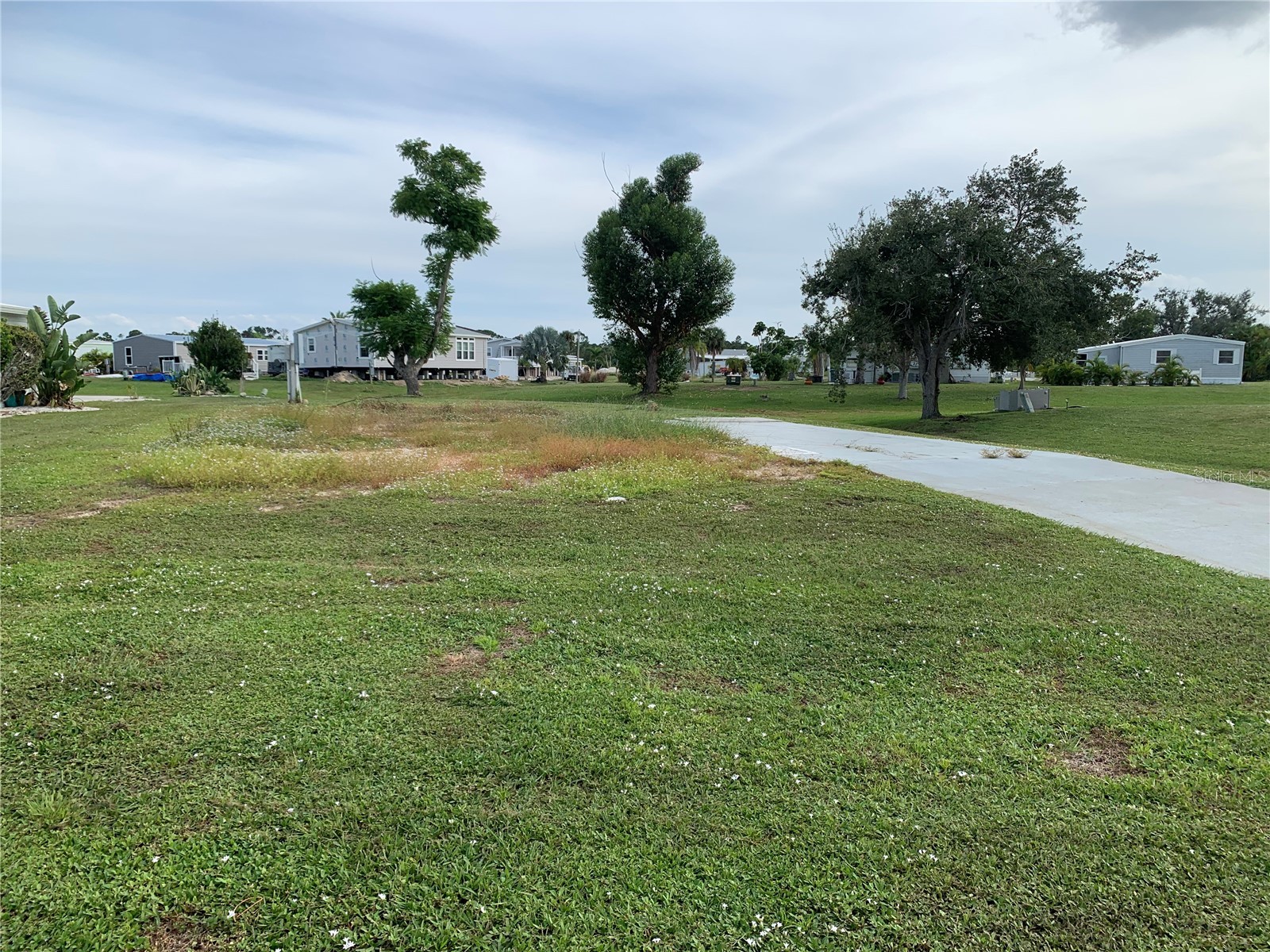 7490 Fulmar Avenue Port Charlotte FL 33981 - BUTTERFORD WATERWAY C7481933 image1