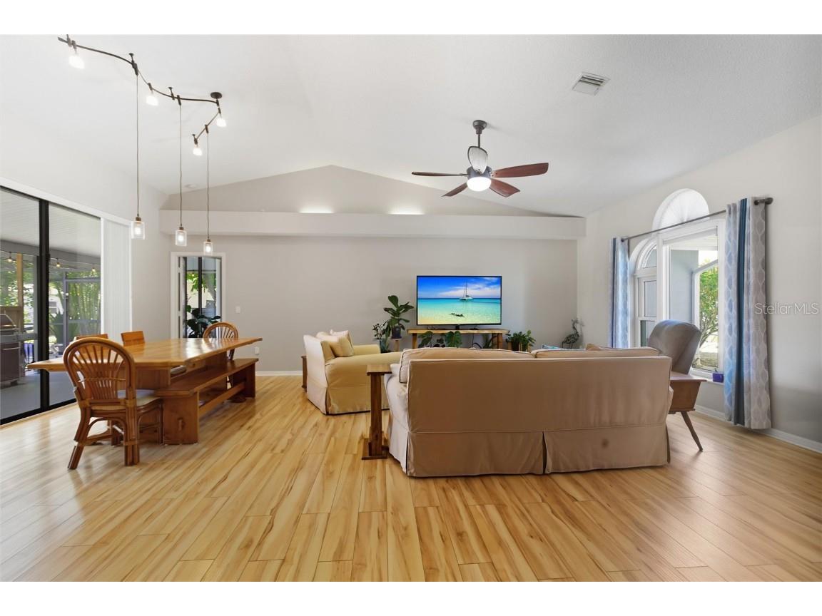 7490 Spinnaker Boulevard Englewood FL 34224 C7517158 image10