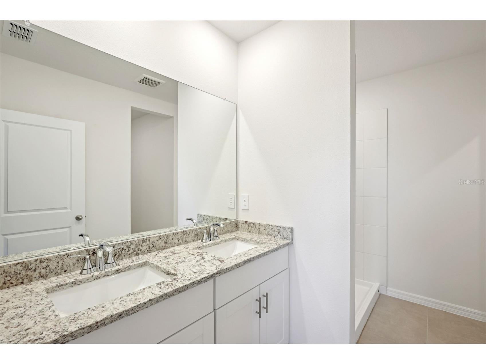 7491 Mia Vine Drive Brooksville FL 34601 TB8475569 image19