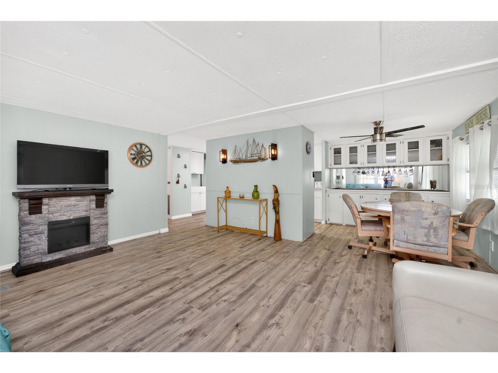 7494 Danvers Circle Port Charlotte FL 33981 - BUTTERFORD WATERWAY C7526830 image11