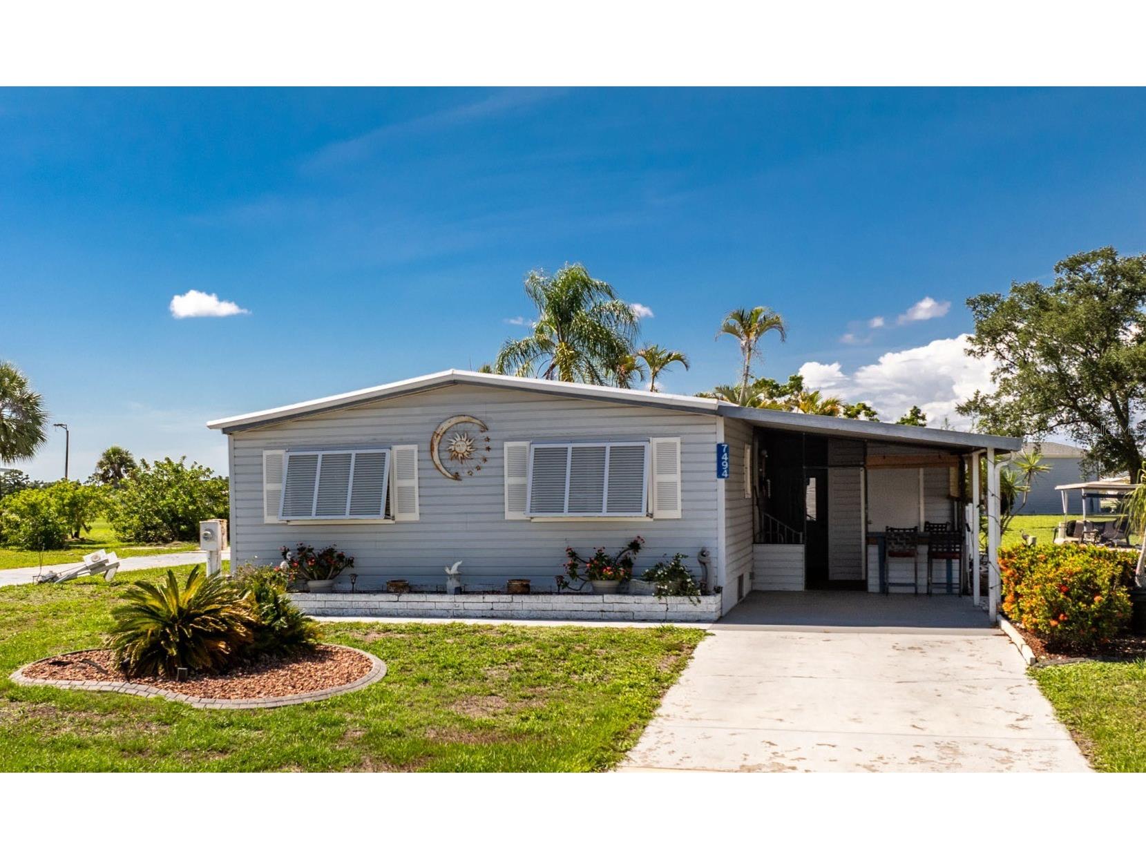 7494 Danvers Circle Port Charlotte FL 33981 - BUTTERFORD WATERWAY C7526830 image2