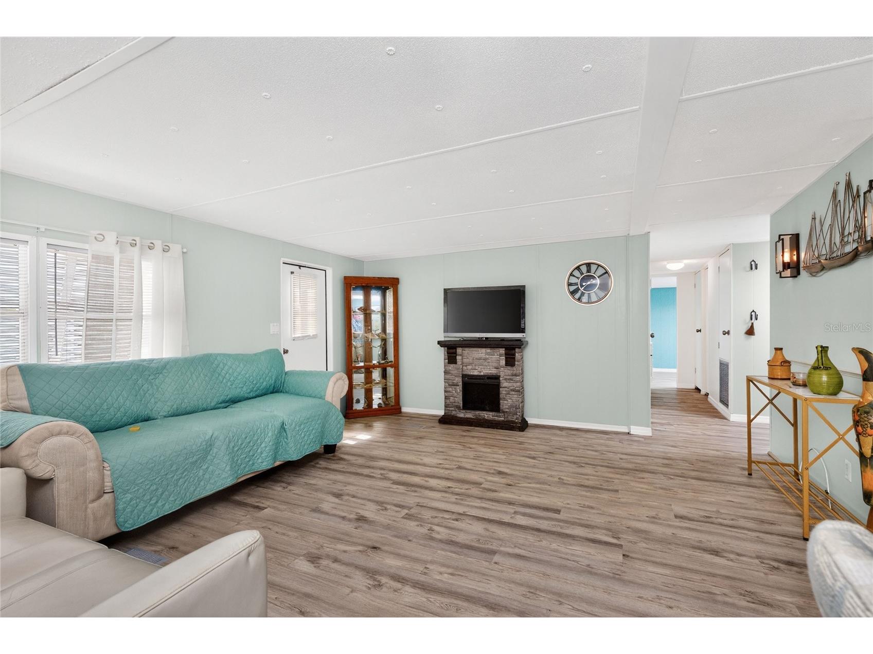 7494 Danvers Circle Port Charlotte FL 33981 - BUTTERFORD WATERWAY C7526830 image9