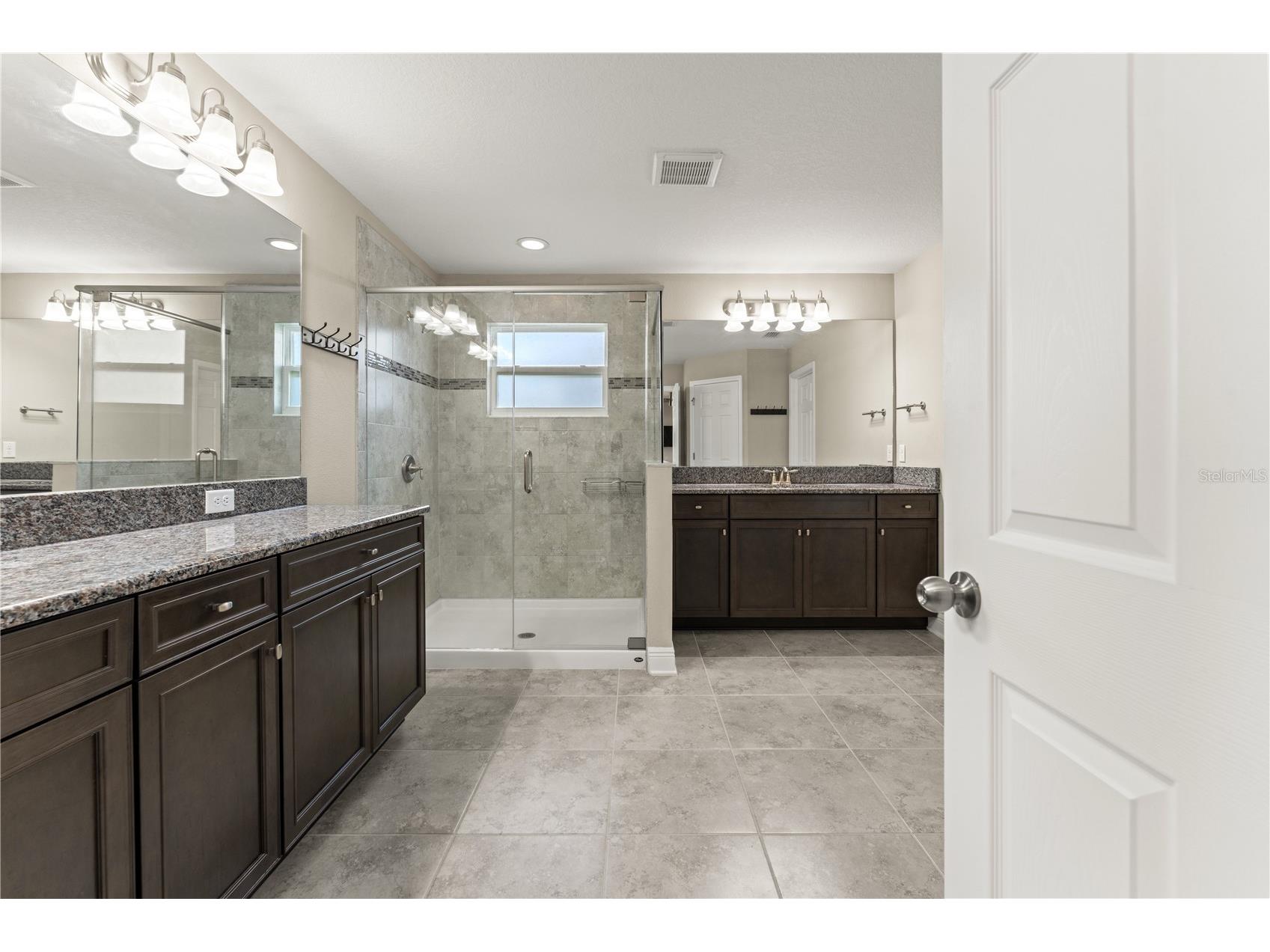 7496 Yale Harbor Drive Wesley Chapel FL 33545 TB8437981 image27