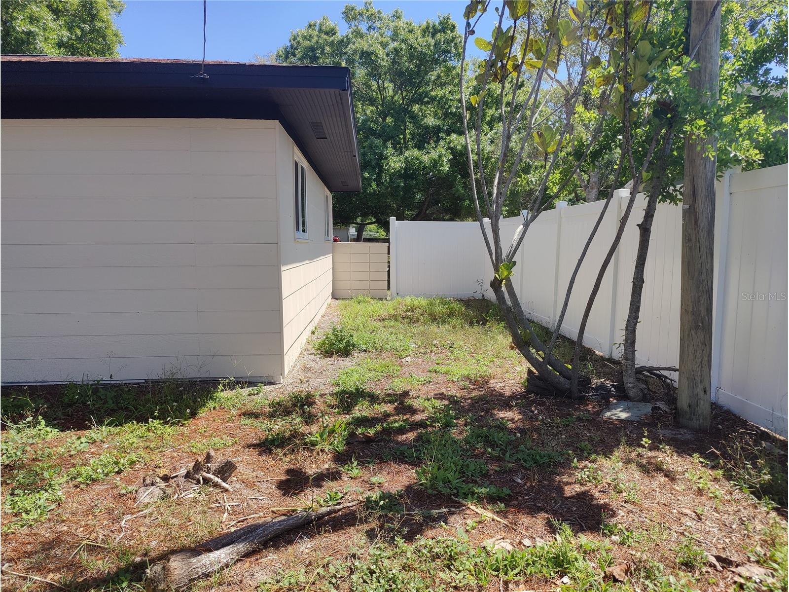 7498 Orpine Drive N Saint Petersburg FL 33702 TB8491832 image31