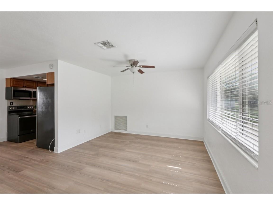 7499 7th Street N Saint Petersburg FL 33702 TB8411073 image23