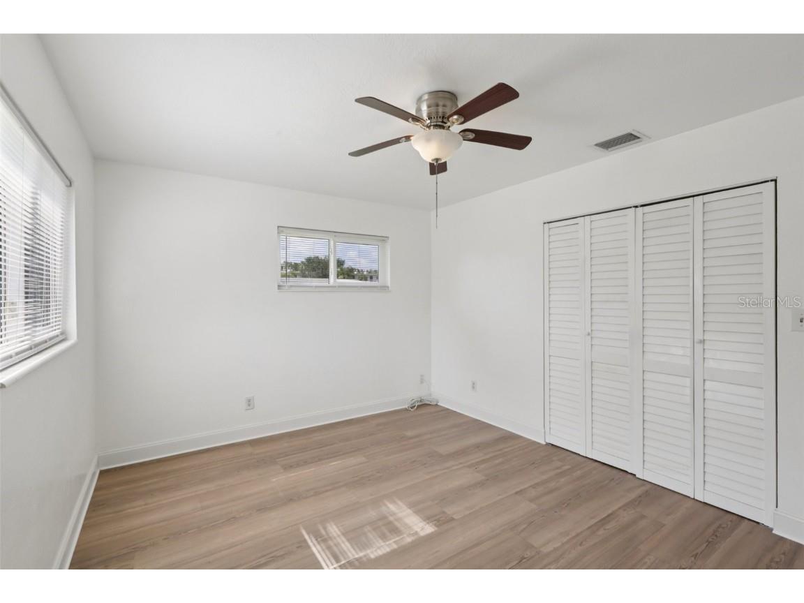 7499 7th Street N Saint Petersburg FL 33702 TB8411073 image36