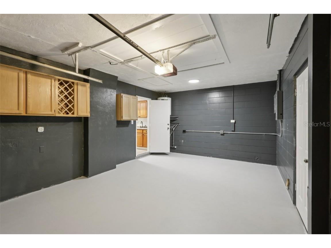 7499 7th Street N Saint Petersburg FL 33702 TB8411073 image44