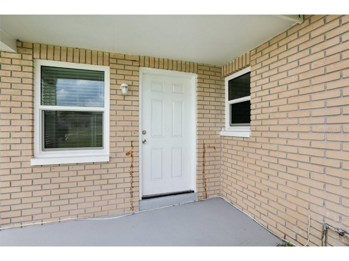 7499 7th Street N Saint Petersburg FL 33702 TB8411073 image48