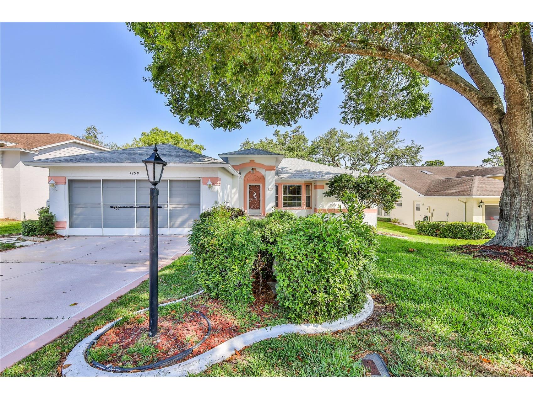 7499 Blue Skies Drive Spring Hill FL 34606 W7875275 image1
