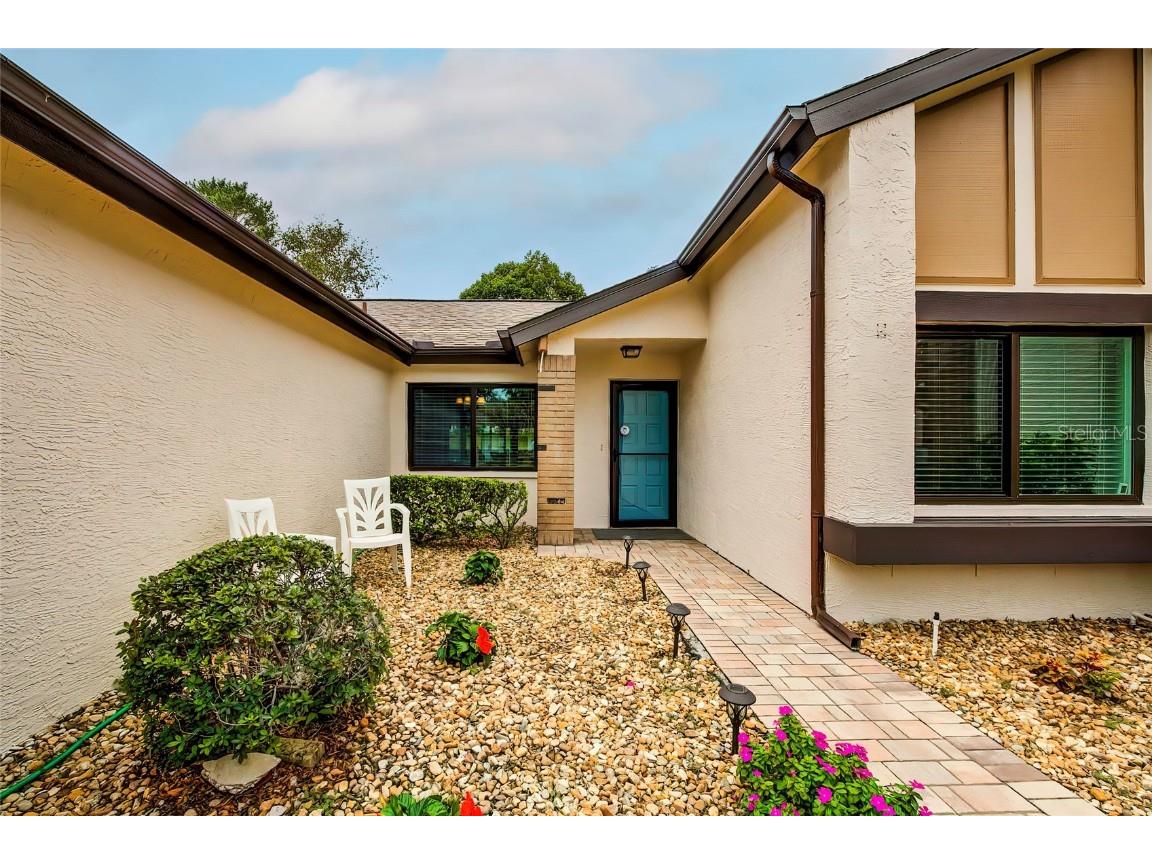 7499 Heather Walk Weeki Wachee FL 34613 W7869768 image1