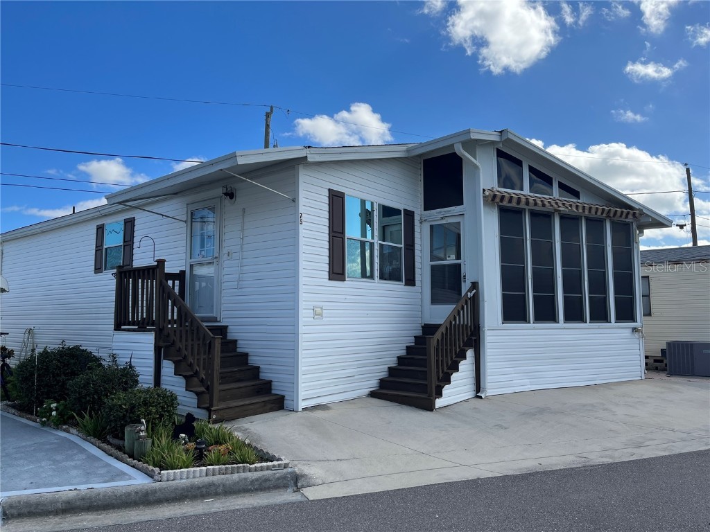 75 4th Avenue Venice FL 34285 A4557262 image1