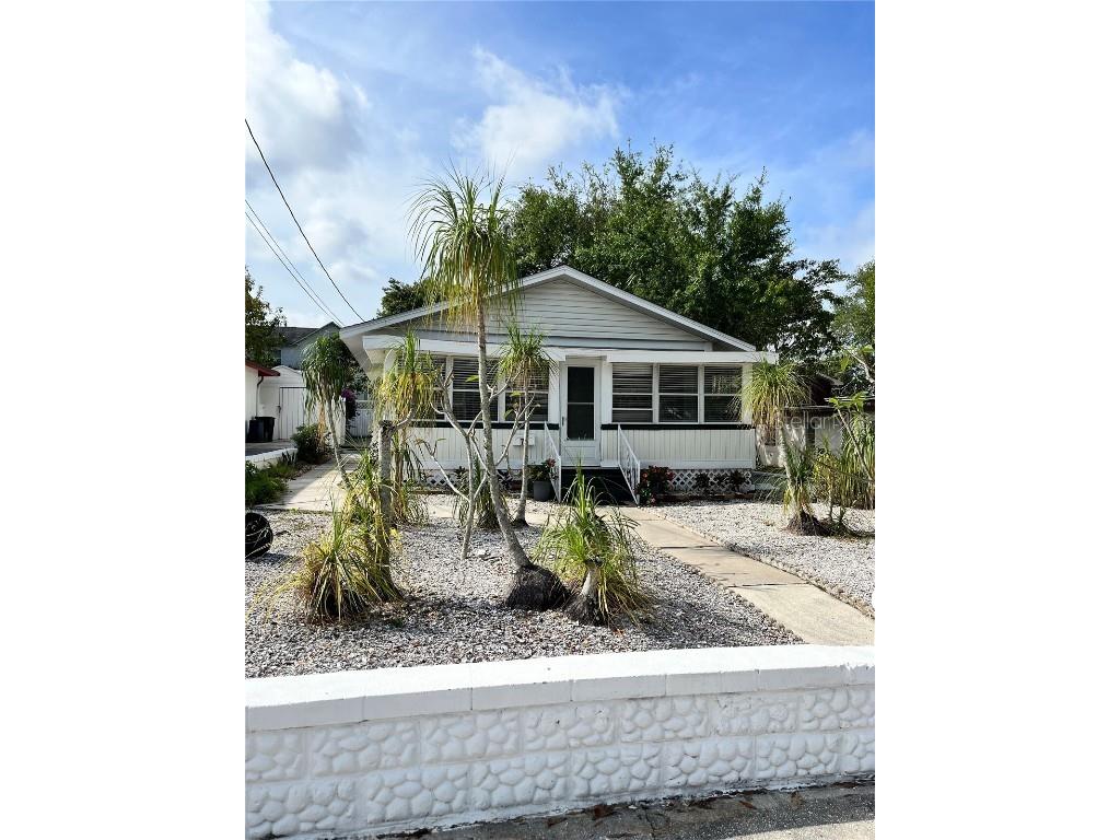 75 Ada Street Tarpon Springs FL 34689 W7853618 image1