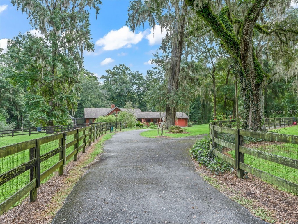 75 Lake View Drive E Ocala FL 34482 OM709517 image4