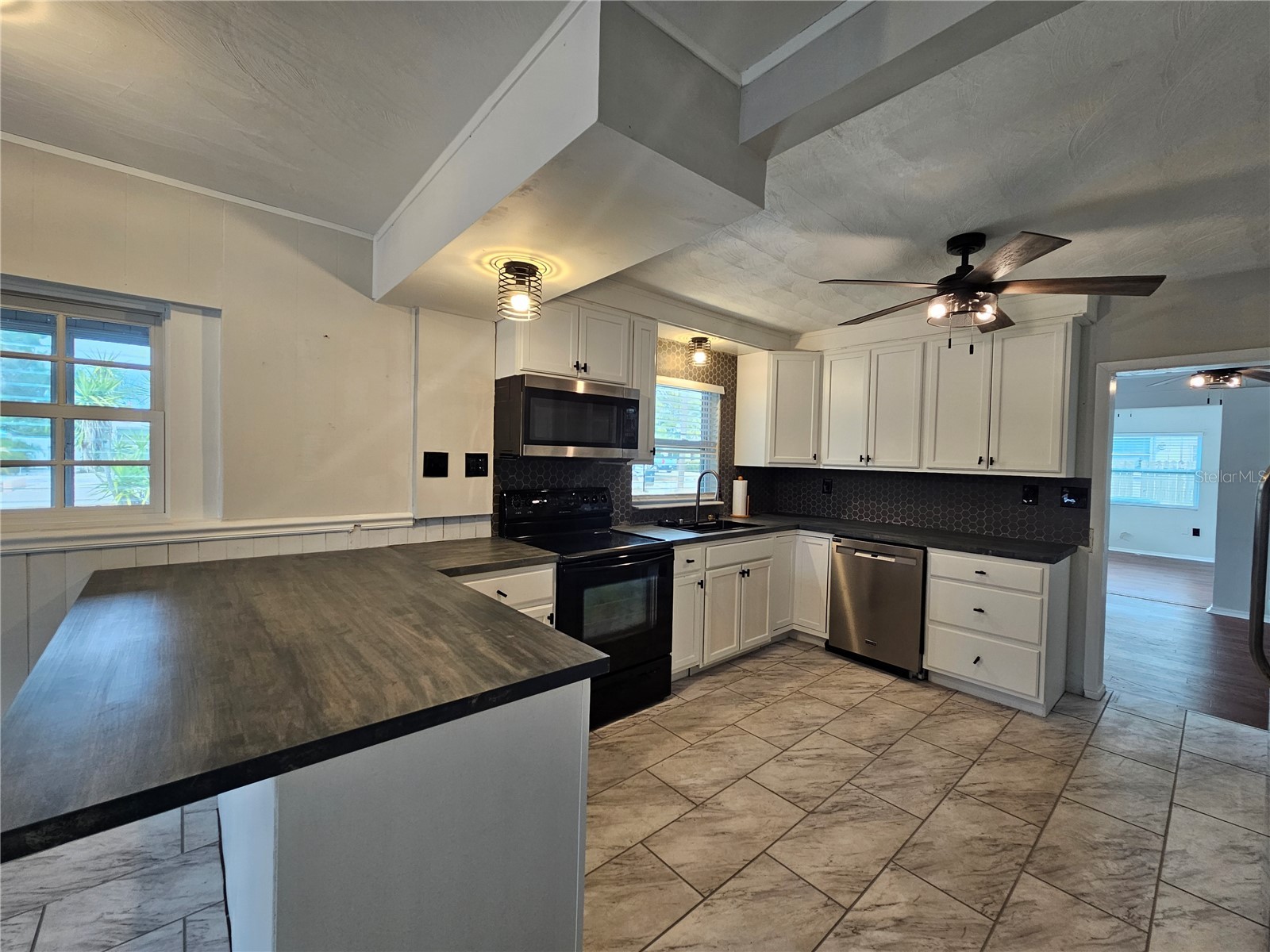 75 Virginia Court Englewood FL 34223 TB8494609 image7