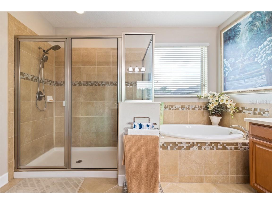 750 116th Court NE Bradenton FL 34212 A4671829 image24