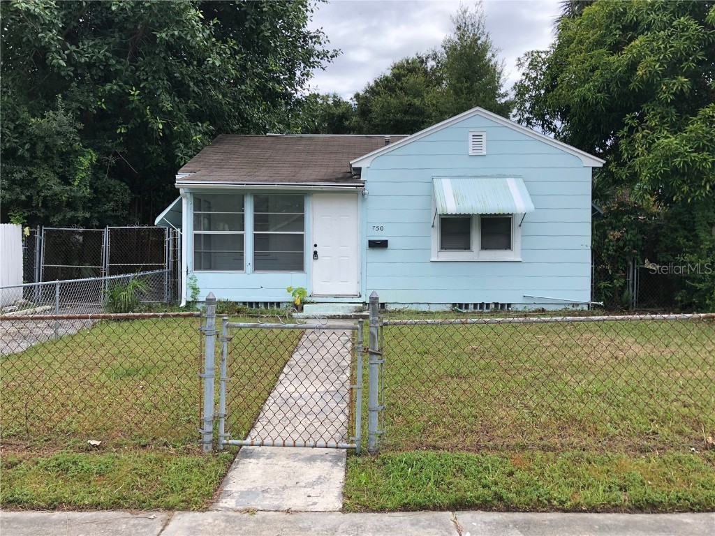 750 19th Avenue S Saint Petersburg FL 33705 U8207407 image1