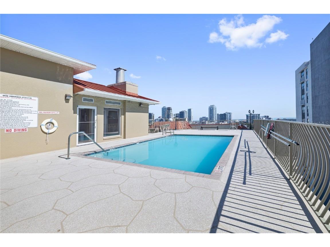 750 4th Avenue S #405D Saint Petersburg FL 33701 TB8454786 image26