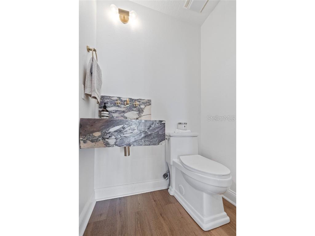 750 4th Avenue S #405D Saint Petersburg FL 33701 TB8454786 image7