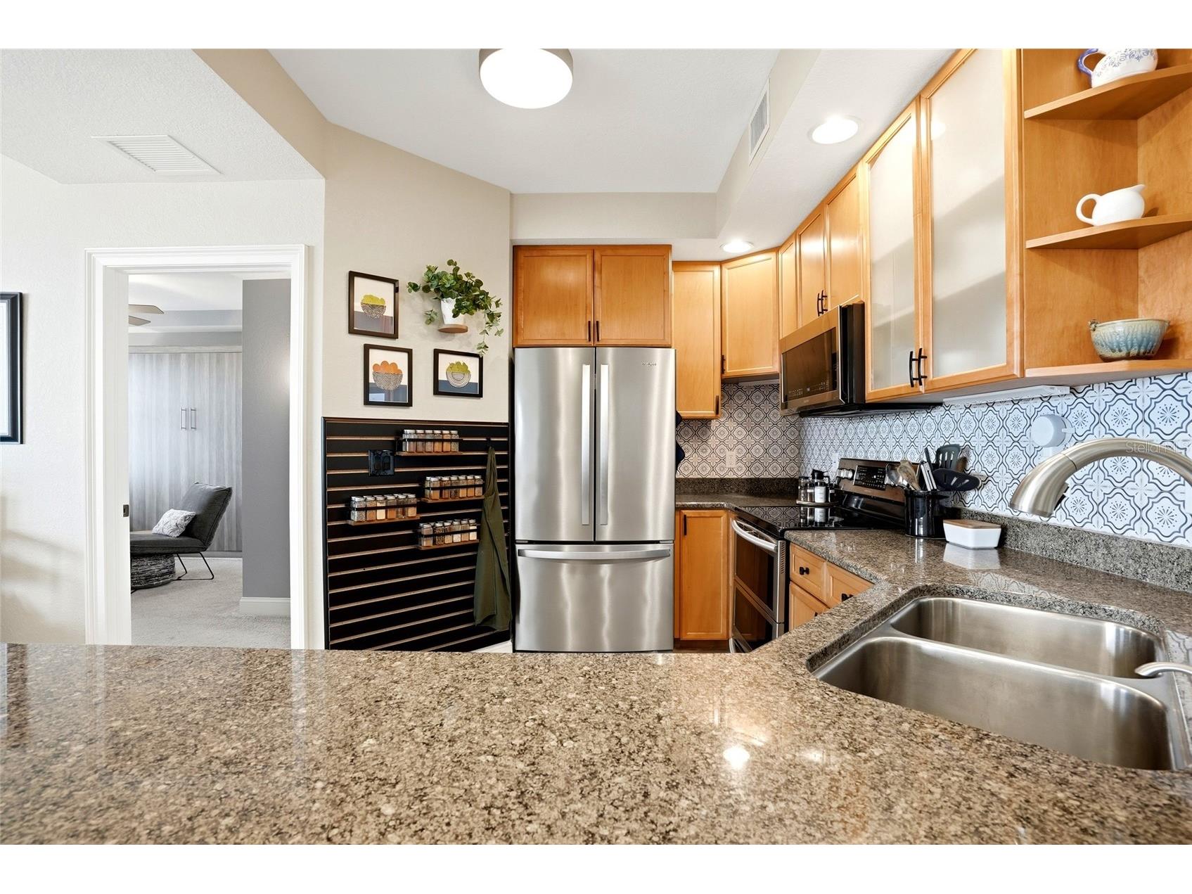 750 4th Avenue S #705D Saint Petersburg FL 33701 TB8519470 image11