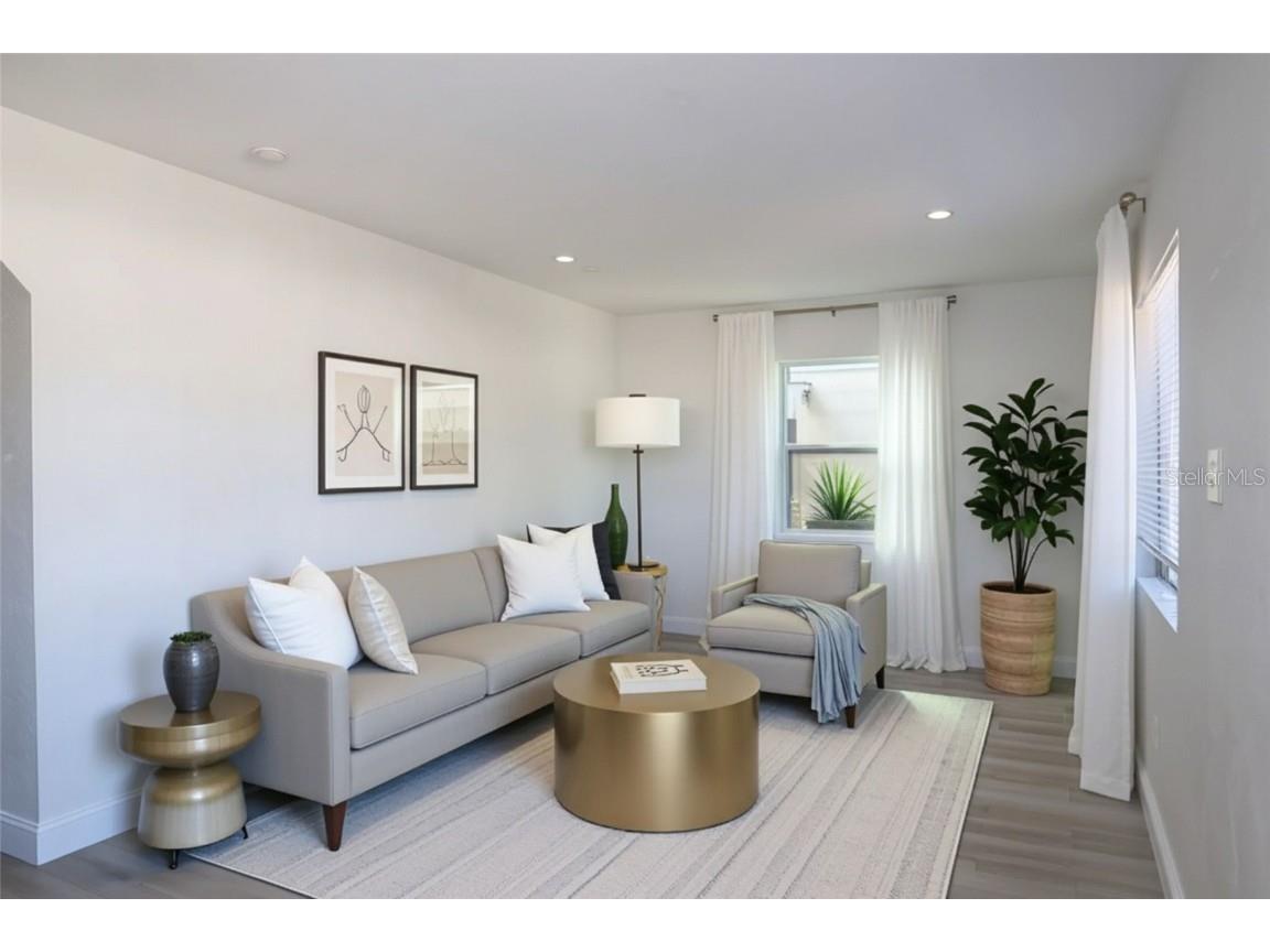 750 52nd Avenue N Saint Petersburg FL 33703 TB8445133 image2