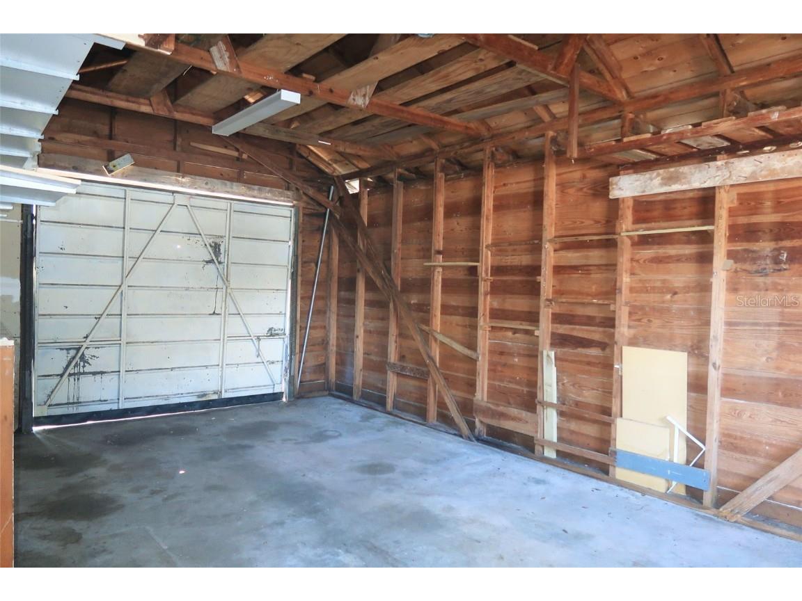 750 52nd Avenue N Saint Petersburg FL 33703 TB8445133 image20