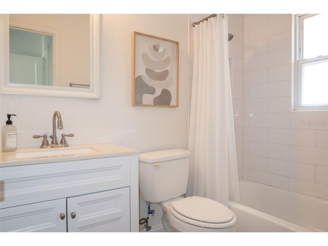 750 52nd Avenue N Saint Petersburg FL 33703 TB8445133 image6