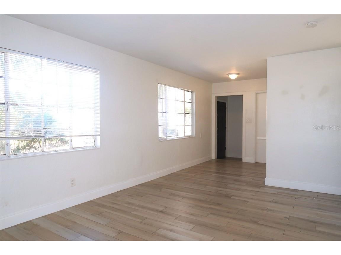 750 52nd Avenue N Saint Petersburg FL 33703 TB8445133 image9