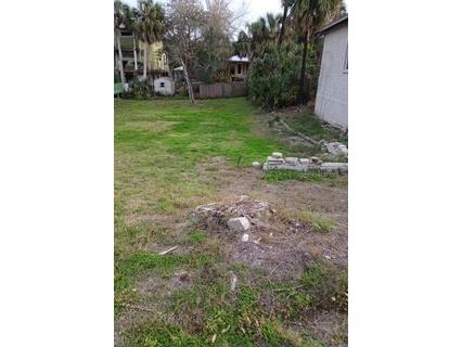 750 6th Street Cedar Key FL 32625 T3511058 image1