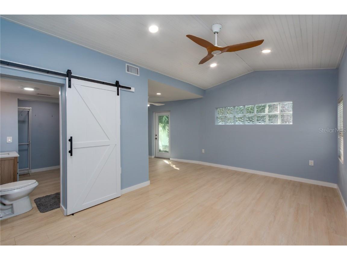 750 Bay Esplanade Clearwater Beach FL 33767 TB8405492 image10