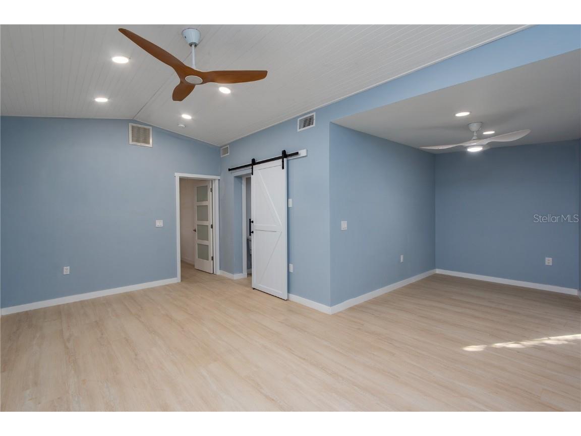 750 Bay Esplanade Clearwater Beach FL 33767 TB8405492 image18