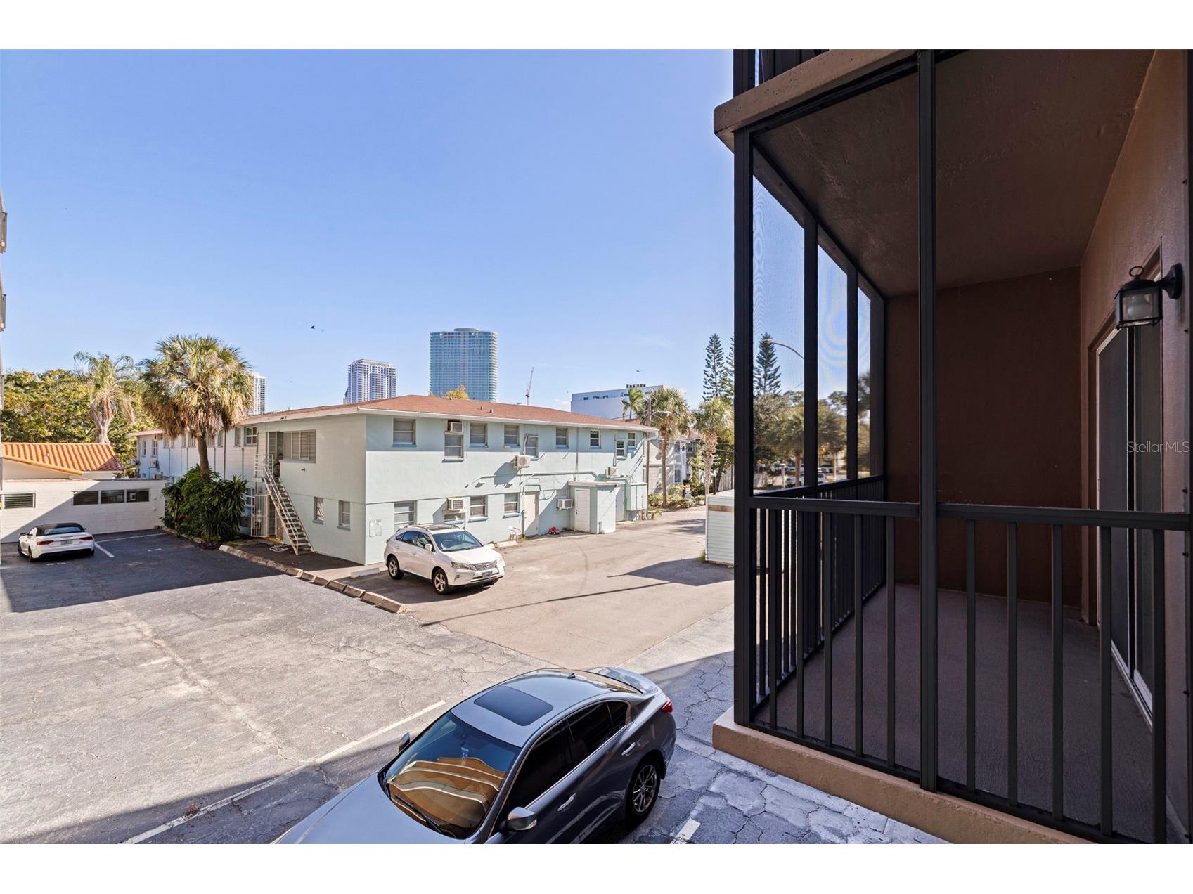 750 Burlington Avenue N #1G Saint Petersburg FL 33701 TB8461117 image25