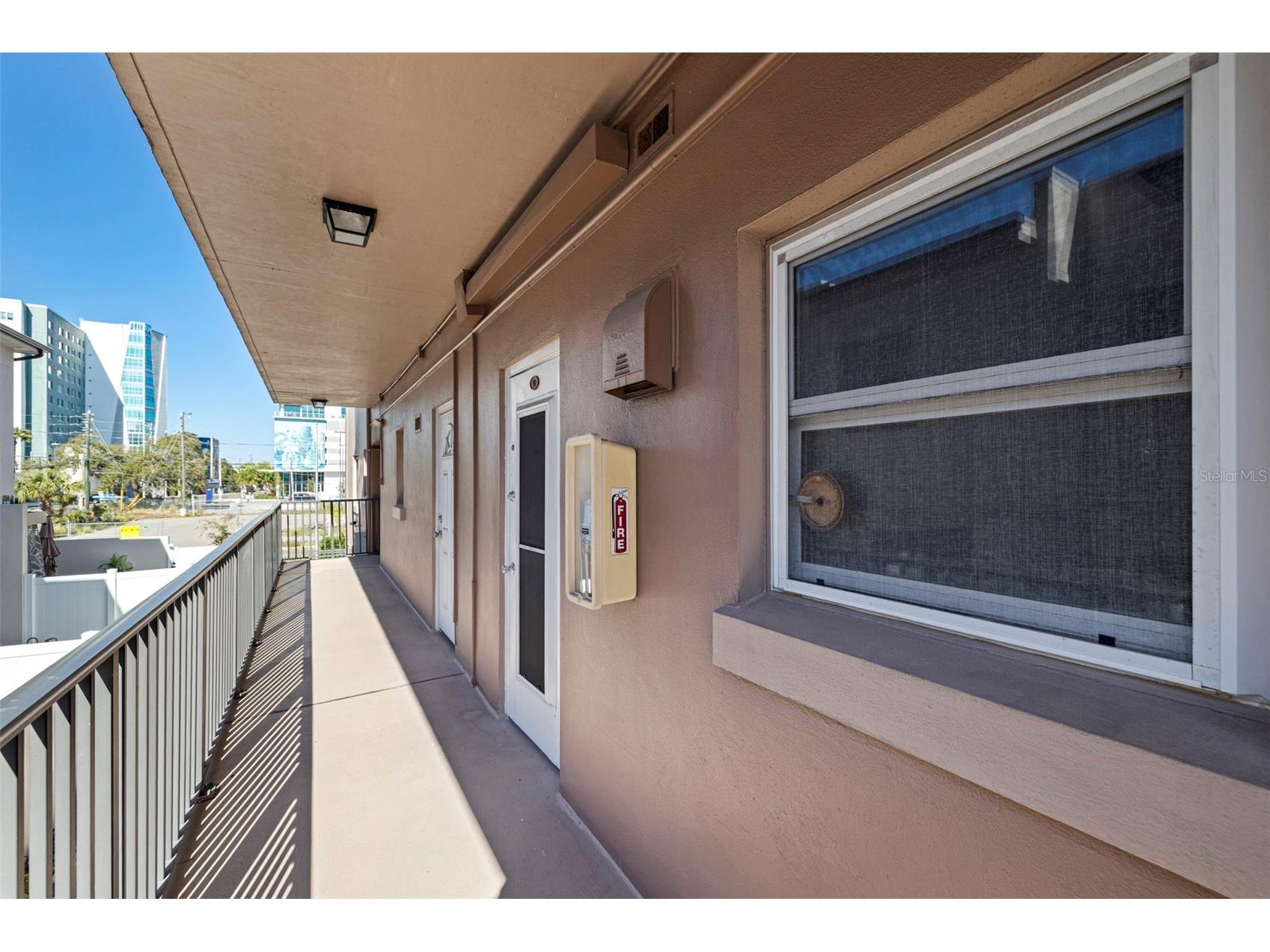 750 Burlington Avenue N #1G Saint Petersburg FL 33701 TB8461117 image28