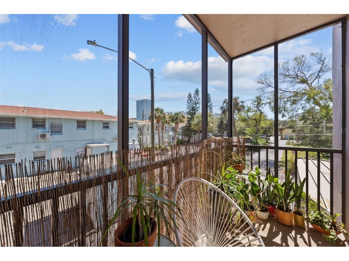 750 Burlington Avenue N #1H Saint Petersburg FL 33701 TB8440166 image15